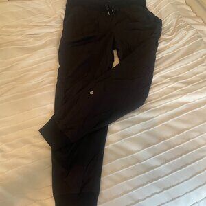 LULULEMON READY TO RULU Women's Sz 8 Black Stretch Pocket Jogger Pants